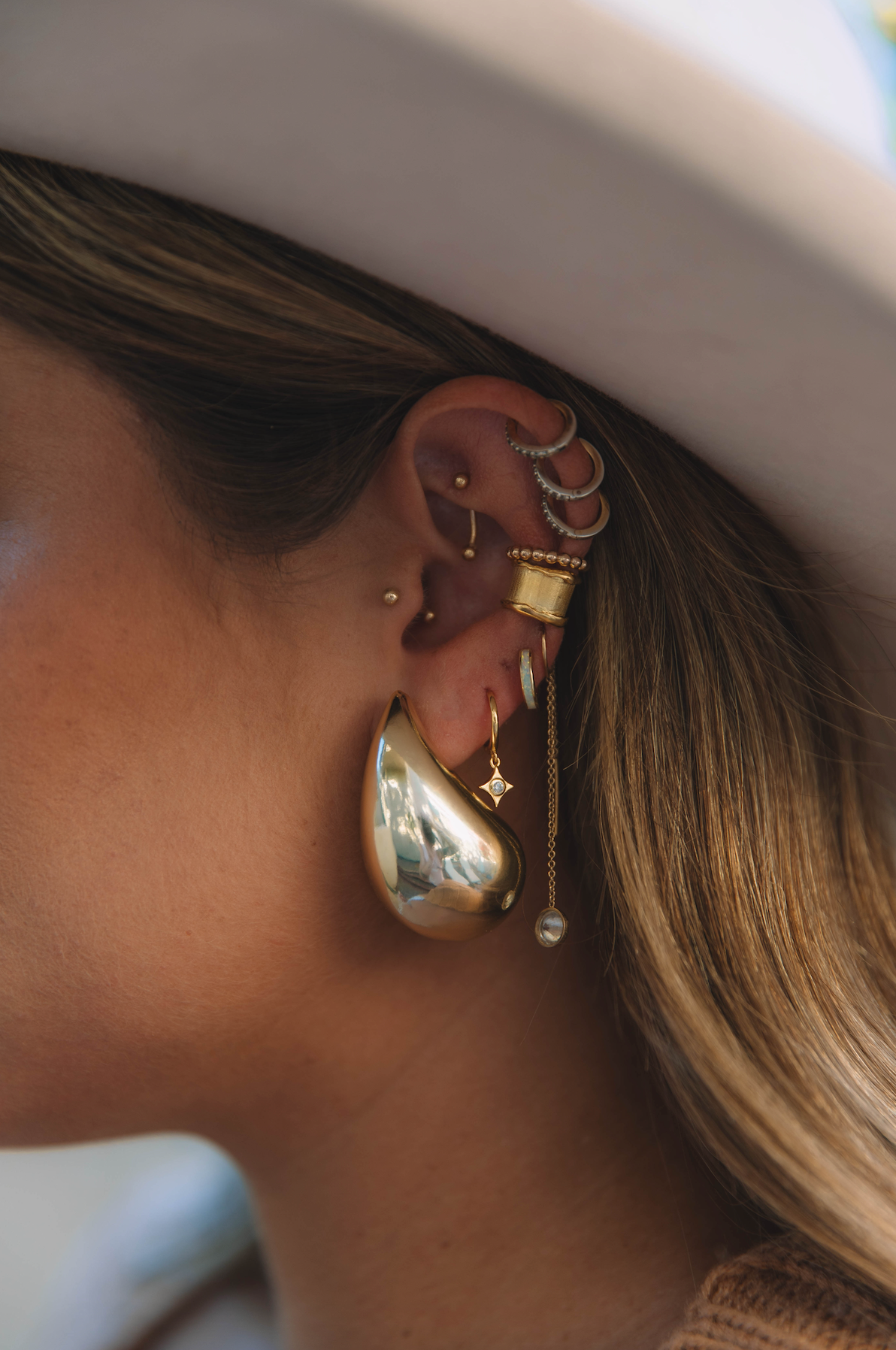 The Chunky Teardrop Studs