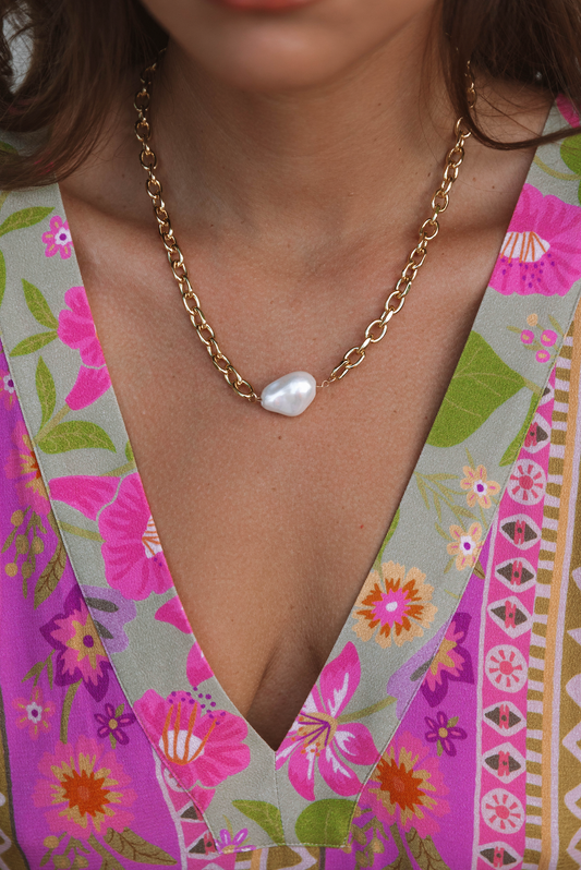 The Irregular Pearl Necklace