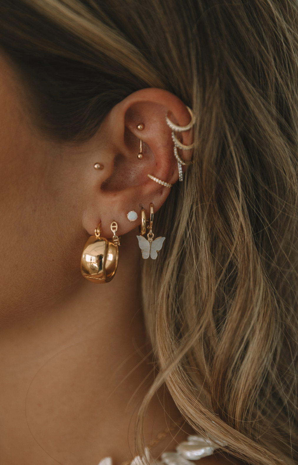 The Mini Chunky Hoops