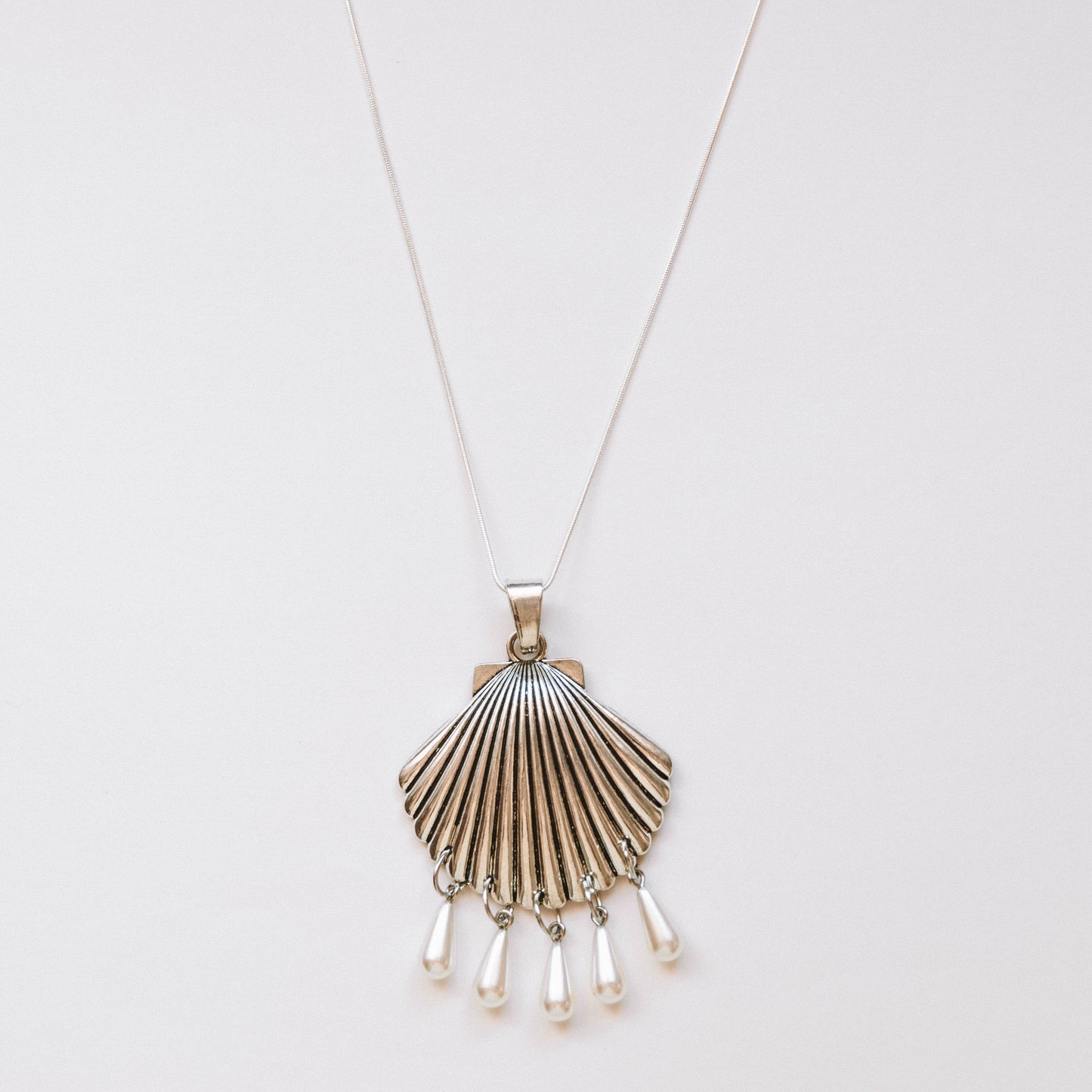 Moonlit Adriatica Shell Neclace