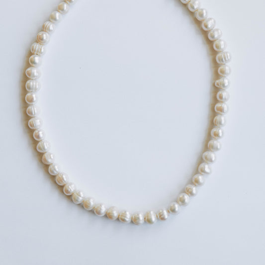 The Man Pearl Necklace