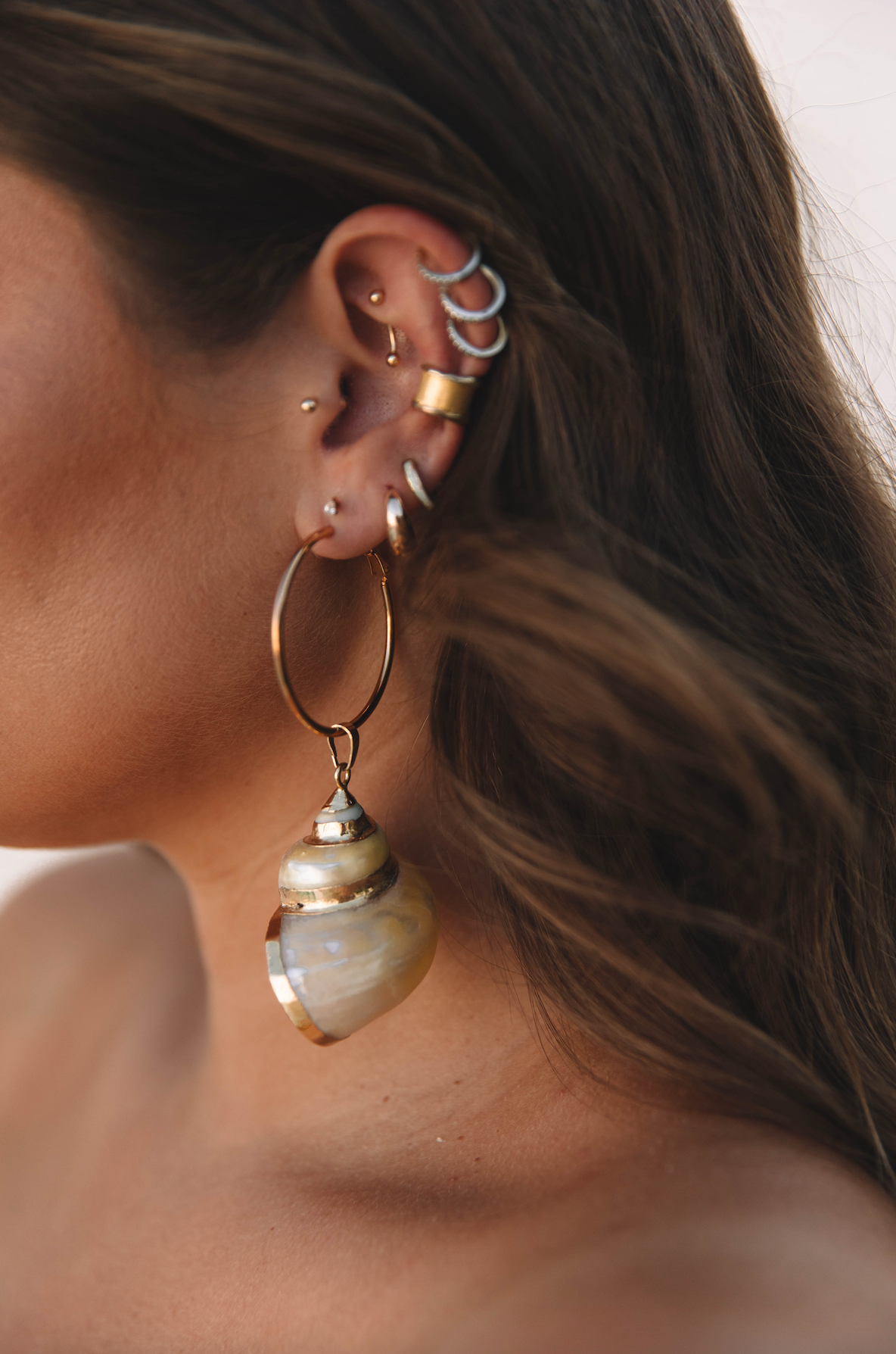 The Maldives Shell Hoops