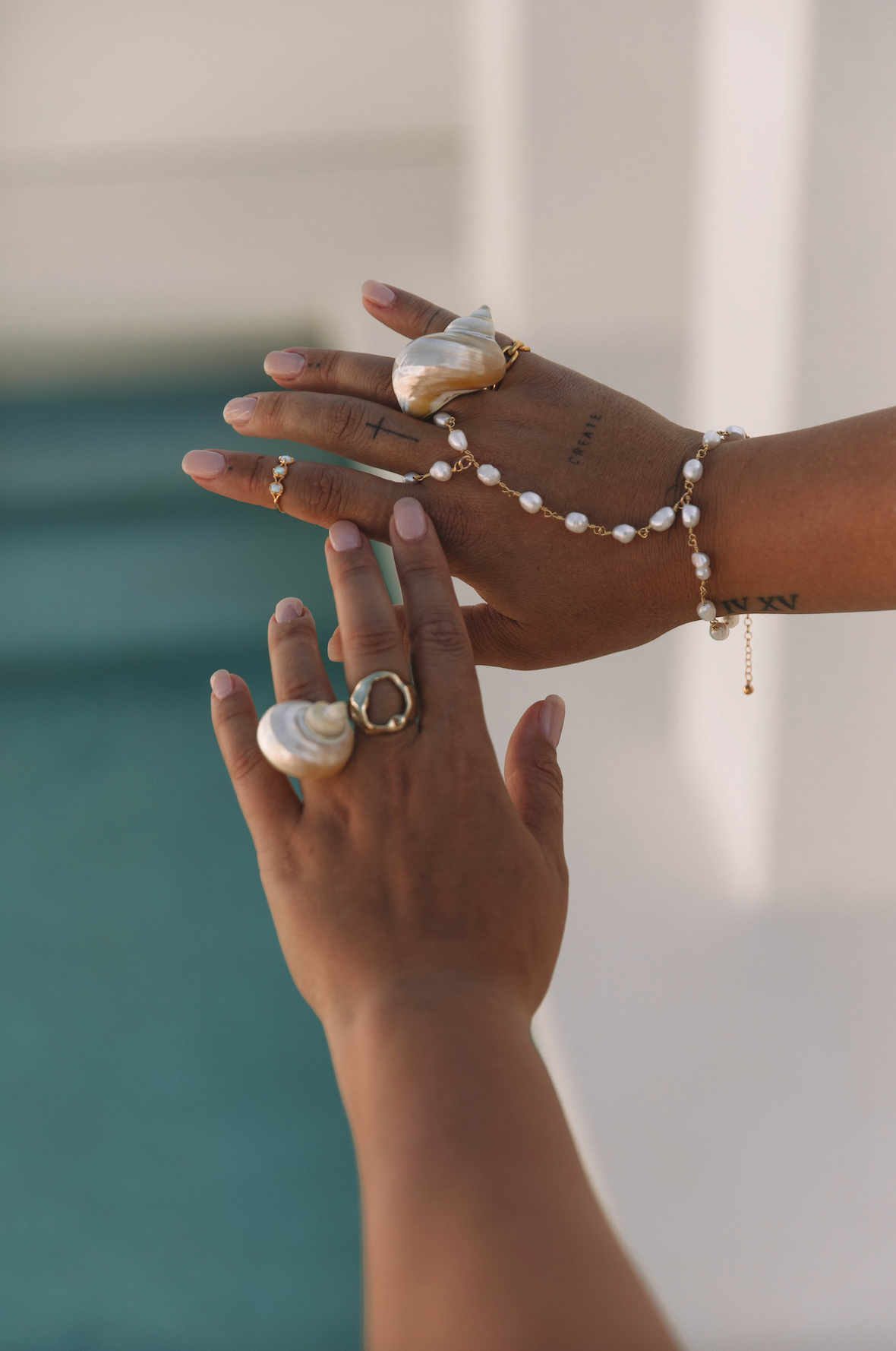 The Ocean Life Shell Statement Ring