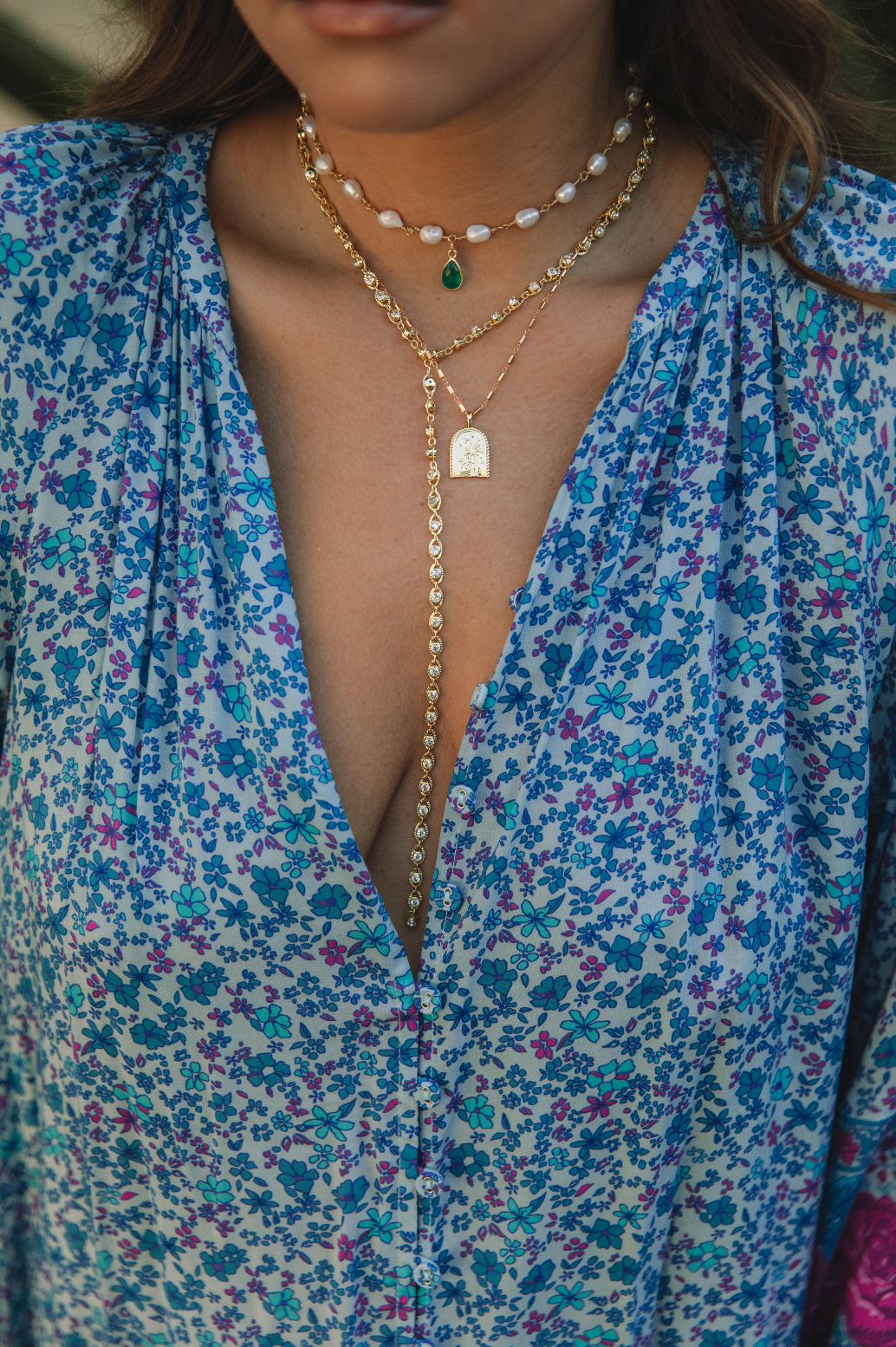 The Emerald Teardrop Mini Pearl Necklace