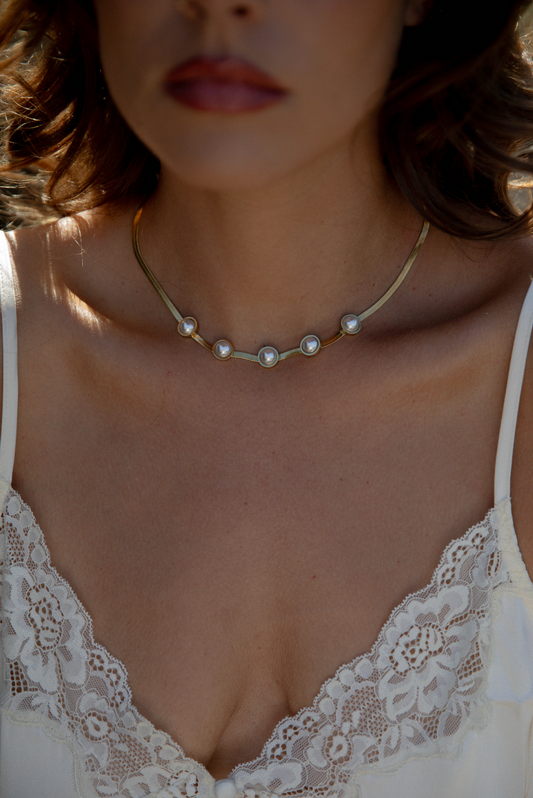 The Twilight Glow Necklace