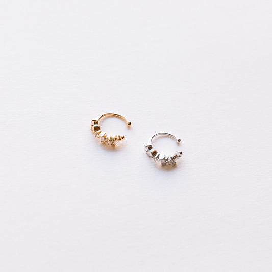 The ZigZag Baguette Ear Cuff