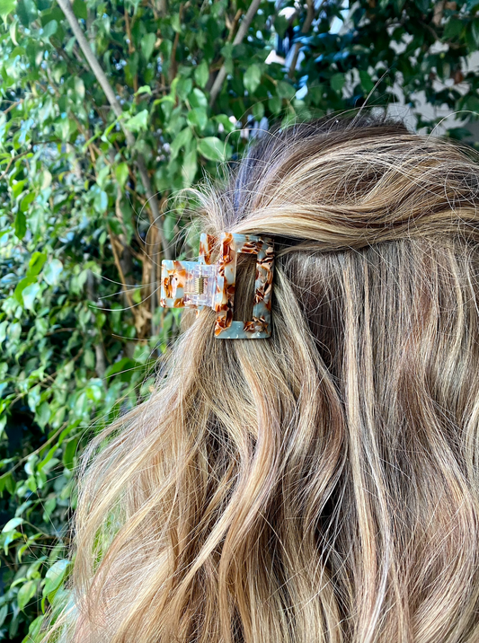 The Marbled Hair Clip