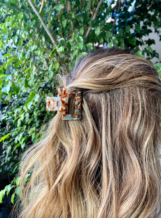 The Marbled Hair Clip